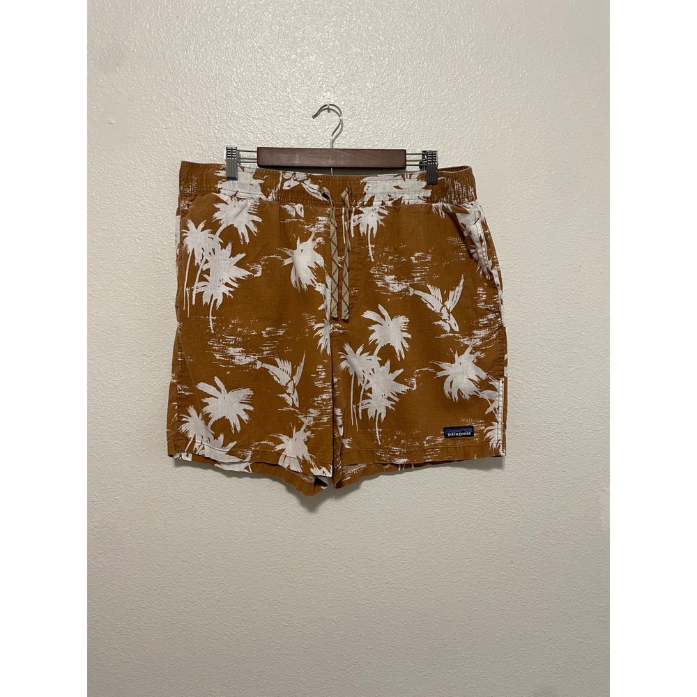Patagonia Shorts Mens XL Brown Excellent Hemp Organic Cotton Tropical Palm Print
